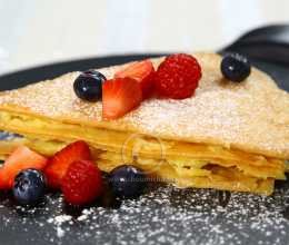 Pastilla à la crème au citron et aux fruits rouges